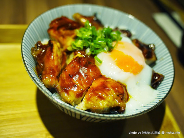 滿燒肉丼食堂(青海店):【食記】台中Yakiniku Don Syokudou 滿燒肉丼食堂 (青海店)@西屯 : 味道不差,口味較清淡,滿一點會更好!