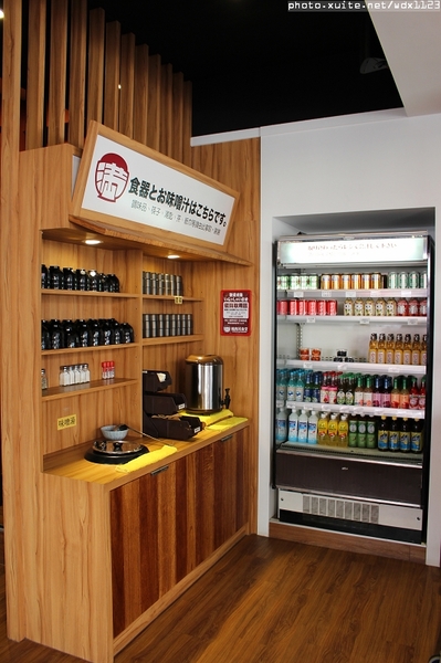 滿燒肉丼食堂(青海店)：滿燒肉丼食堂 (青海店)✪滿滿的肉好幸福~103.12.16