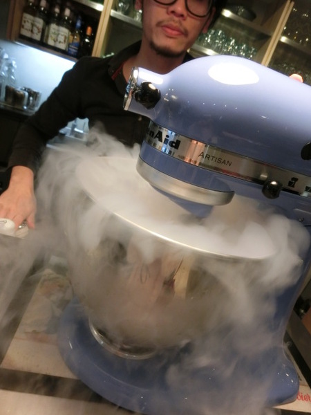 Fabrica 椅子：《口碑券》Fabrica 椅子│創意十足咖啡廳 創出獨特口味的分子雪糕@信義安和站