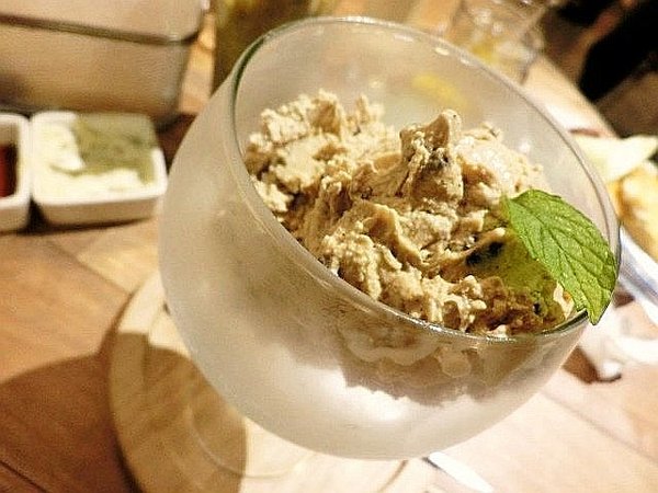 Fabrica 椅子：《口碑券》Fabrica 椅子│創意十足咖啡廳 創出獨特口味的分子雪糕@信義安和站