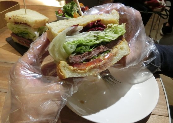 Fabrica 椅子：《口碑券》Fabrica 椅子│創意十足咖啡廳 創出獨特口味的分子雪糕@信義安和站