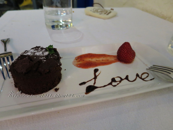 MERCI：小小的餐酒館，有感的氛圍~            ..MERCI