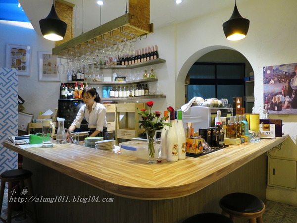 MERCI：小小的餐酒館，有感的氛圍~            ..MERCI