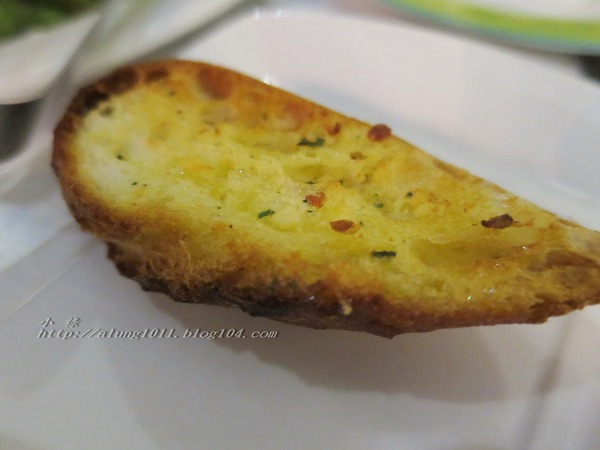 MERCI：小小的餐酒館，有感的氛圍~            ..MERCI