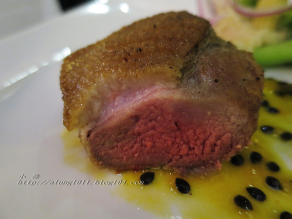 MERCI：小小的餐酒館，有感的氛圍~            ..MERCI