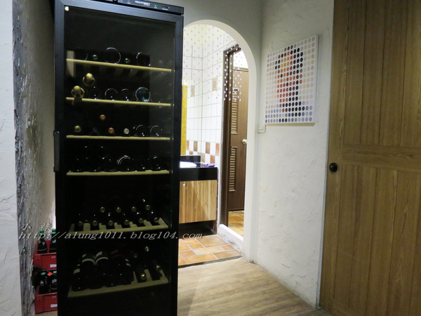 MERCI：小小的餐酒館，有感的氛圍~            ..MERCI