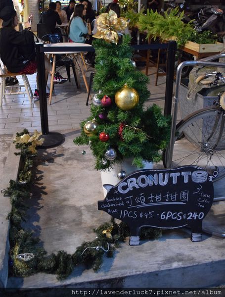 CRONUTT：♥CRONUTT千層口感東區必買甜甜圈!
