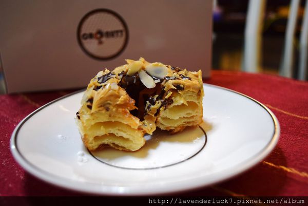 CRONUTT：♥CRONUTT千層口感東區必買甜甜圈!