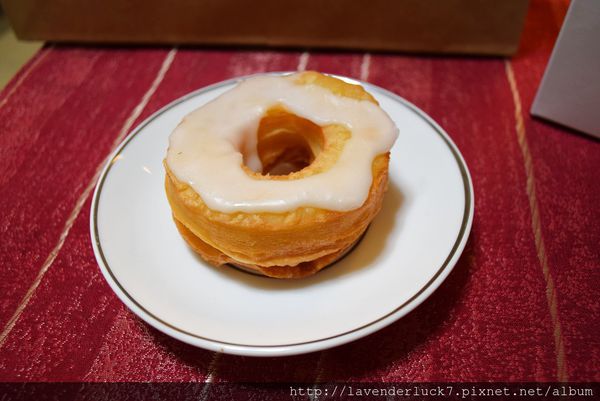 CRONUTT：♥CRONUTT千層口感東區必買甜甜圈!