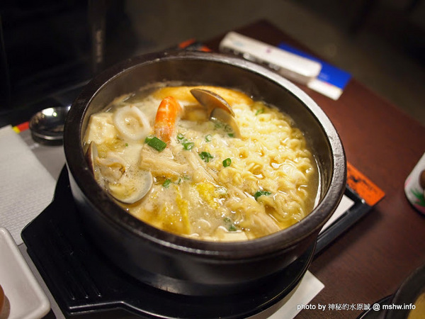 全州韓二石豆腐石鍋專門：【食記】嘉義Korea Tofu & Bibibap 全州韓二石-豆腐.石鍋專門店@東區 : 韓式美食不打折,真材實料的石鍋風味