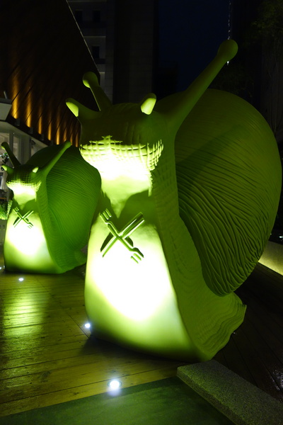 叉子ㄨ子：1031125[官本金文愛台灣]台中市西屯區叉子ㄨ子X子輕井澤新品牌挑高大空間有沙坑可玩耍現做美食拍照的好所在市議會旁