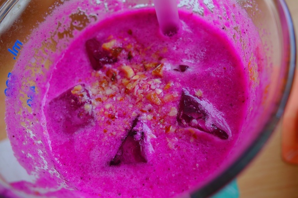 叉子ㄨ子：1031125[官本金文愛台灣]台中市西屯區叉子ㄨ子X子輕井澤新品牌挑高大空間有沙坑可玩耍現做美食拍照的好所在市議會旁