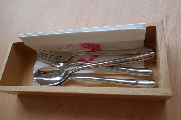 叉子ㄨ子：1031125[官本金文愛台灣]台中市西屯區叉子ㄨ子X子輕井澤新品牌挑高大空間有沙坑可玩耍現做美食拍照的好所在市議會旁