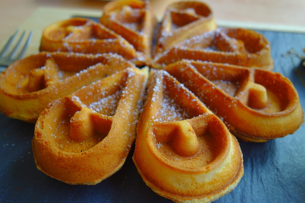 叉子ㄨ子：1031125[官本金文愛台灣]台中市西屯區叉子ㄨ子X子輕井澤新品牌挑高大空間有沙坑可玩耍現做美食拍照的好所在市議會旁