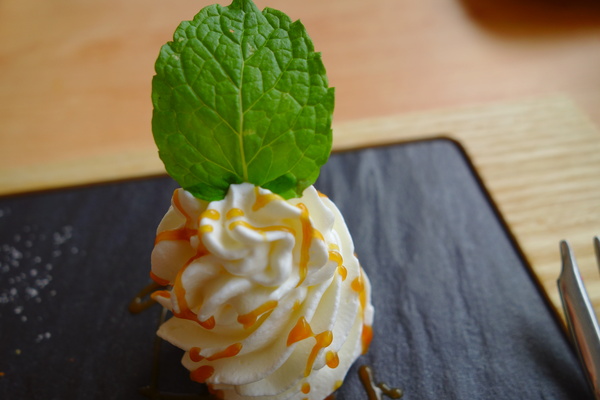 叉子ㄨ子：1031125[官本金文愛台灣]台中市西屯區叉子ㄨ子X子輕井澤新品牌挑高大空間有沙坑可玩耍現做美食拍照的好所在市議會旁