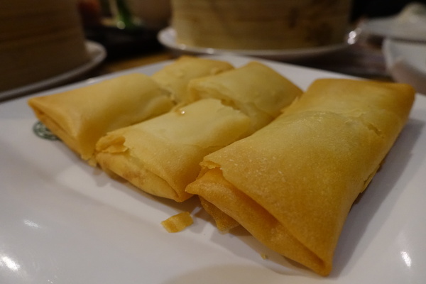 添好運台灣 Timhowan Taiwan(信義店A8 B2):(胖樺食記)平價米其林一星餐廳「添好運台灣 Timhowan Taiwan」。信義新光三越A8館B2/酥皮焗叉燒包/港式飲茶