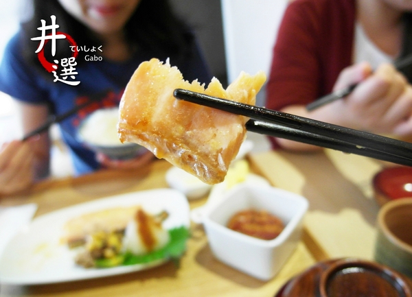 cm20160913___5c96abd4a3e2673bfbe921fca81