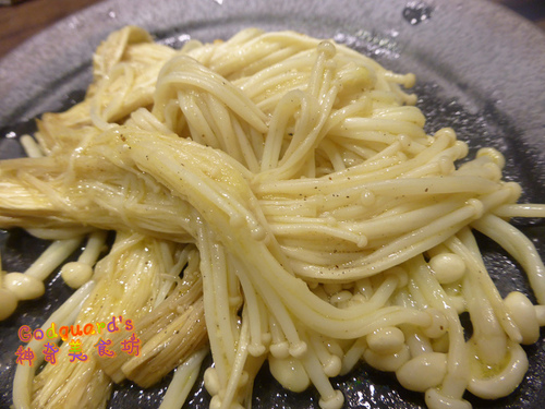 燒肉屋(中壢店)：(體驗)[桃園|中壢火車站](文末菜單)冬天大口吃燒肉、服務品質也不錯~燒肉屋