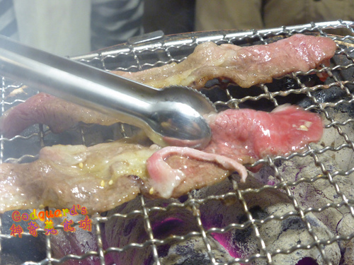 燒肉屋(中壢店)：(體驗)[桃園|中壢火車站](文末菜單)冬天大口吃燒肉、服務品質也不錯~燒肉屋