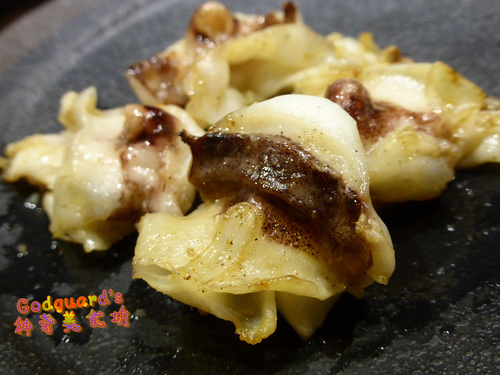 燒肉屋(中壢店)：(體驗)[桃園|中壢火車站](文末菜單)冬天大口吃燒肉、服務品質也不錯~燒肉屋