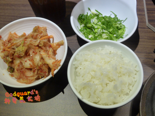 燒肉屋(中壢店)：(體驗)[桃園|中壢火車站](文末菜單)冬天大口吃燒肉、服務品質也不錯~燒肉屋