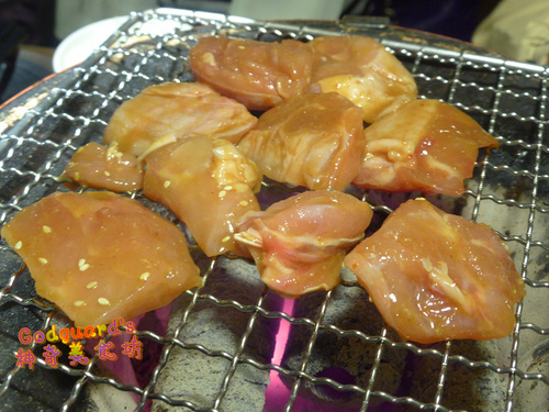 燒肉屋(中壢店)：(體驗)[桃園|中壢火車站](文末菜單)冬天大口吃燒肉、服務品質也不錯~燒肉屋