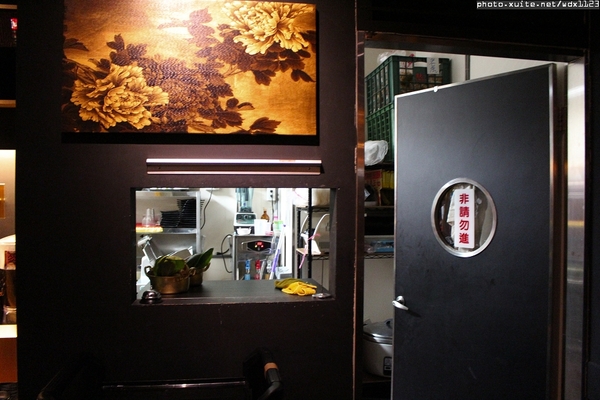 銅鍋子鍋物料理:銅鍋子鍋物料理✪來老虎城用餐又多一個選擇~103.12.25