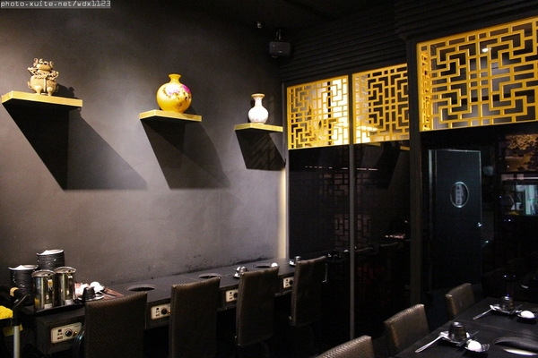 銅鍋子鍋物料理:銅鍋子鍋物料理✪來老虎城用餐又多一個選擇~103.12.25