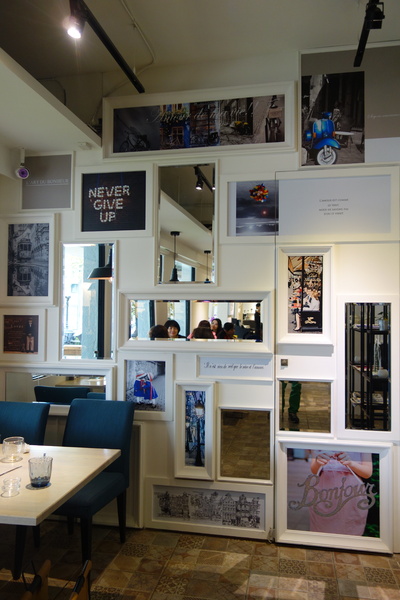 咖啡瑪榭Cafe Marche(台中店)：1040305[官本金文愛台灣]台中市西區從台北紅到台中的甜點之王Café Marché咖啡瑪榭獨棟歐式庭園風美味氣氛棒