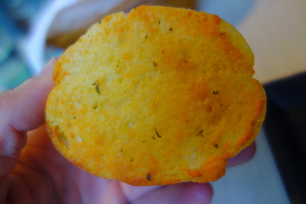 咖啡瑪榭Cafe Marche(台中店)：1040305[官本金文愛台灣]台中市西區從台北紅到台中的甜點之王Café Marché咖啡瑪榭獨棟歐式庭園風美味氣氛棒