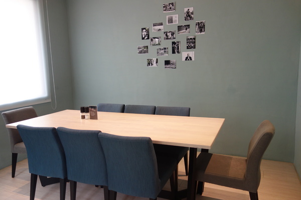 咖啡瑪榭Cafe Marche(台中店)：1040305[官本金文愛台灣]台中市西區從台北紅到台中的甜點之王Café Marché咖啡瑪榭獨棟歐式庭園風美味氣氛棒