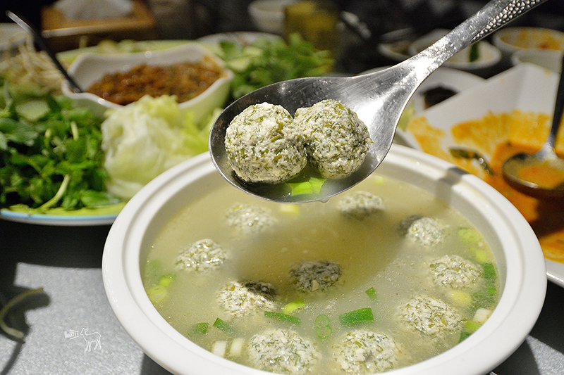 桃園中壢平鎮八德一日遊行程:愛上哥們偶像劇景點八塊畫室,忠貞市場跨族裔美食,沛芳有機農場