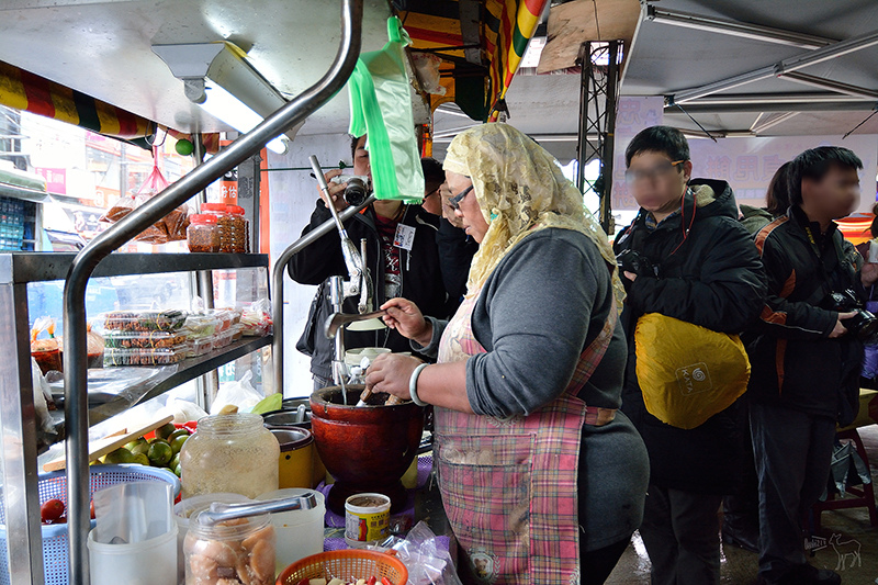 桃園中壢平鎮八德一日遊行程:愛上哥們偶像劇景點八塊畫室,忠貞市場跨族裔美食,沛芳有機農場