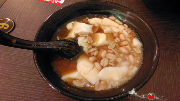 政寶仙草豆花:『口碑券』政寶仙草豆花♡冷冷的冬天來碗熱呼呼的燒仙草吧~!