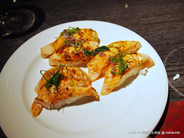 星饗道國際自助餐In Sky International Buffet:【食記】台中In Sky International Buffet 星饗道國際自助餐@西屯逢甲夜市IN SKY HOTEL星享道酒店 : 菜色種類,份量與精緻度不足,補餐速度需要加強