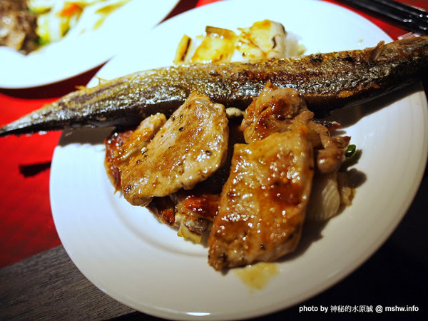 星饗道國際自助餐In Sky International Buffet:【食記】台中In Sky International Buffet 星饗道國際自助餐@西屯逢甲夜市IN SKY HOTEL星享道酒店 : 菜色種類,份量與精緻度不足,補餐速度需要加強