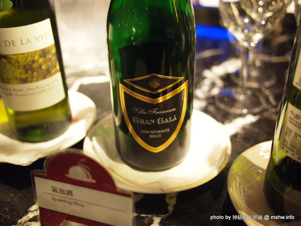 星饗道國際自助餐In Sky International Buffet:【食記】台中In Sky International Buffet 星饗道國際自助餐@西屯逢甲夜市IN SKY HOTEL星享道酒店 : 菜色種類,份量與精緻度不足,補餐速度需要加強