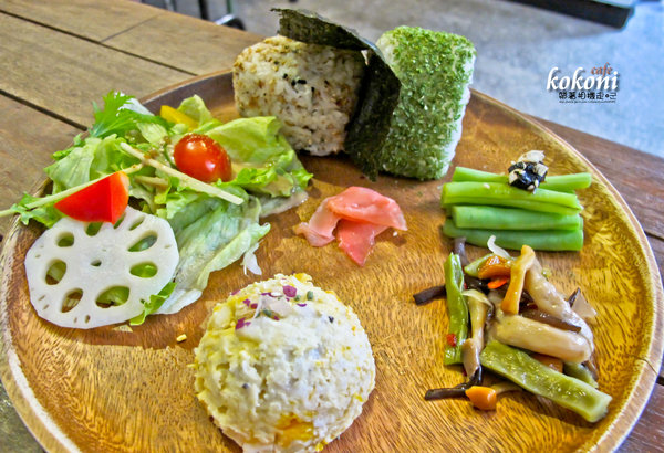 kokoni cafe：台南 中西區 ．老屋 日式定食。甜點   kokoni cafe (ici cafe二店)