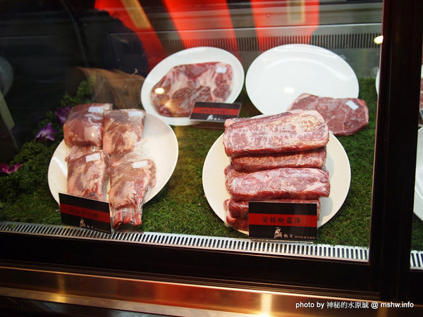 熱火鮮切碳烤牛排館：【食記】新北熱火鮮切碳烤牛排館@永和捷運MRT永安市場 : 肉質鮮甜, 烹調得當, 每一口都是享受!!