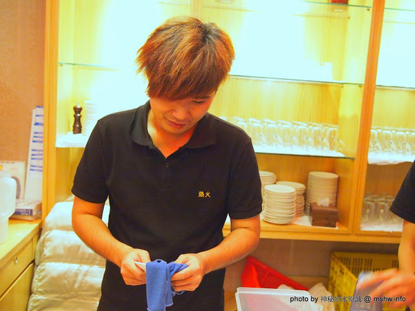 熱火鮮切碳烤牛排館：【食記】新北熱火鮮切碳烤牛排館@永和捷運MRT永安市場 : 肉質鮮甜, 烹調得當, 每一口都是享受!!