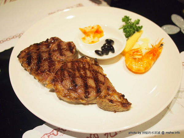 熱火鮮切碳烤牛排館：【食記】新北熱火鮮切碳烤牛排館@永和捷運MRT永安市場 : 肉質鮮甜, 烹調得當, 每一口都是享受!!