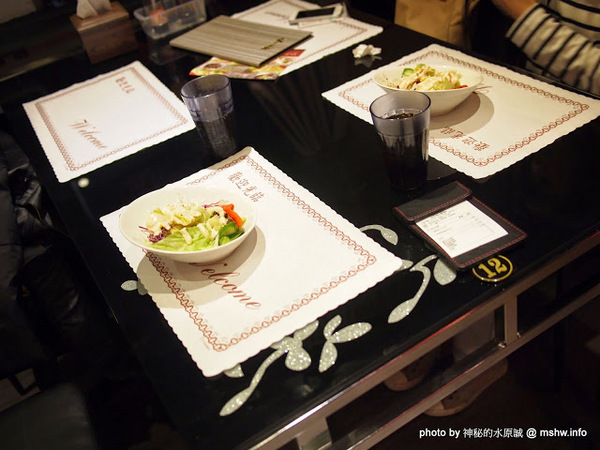 熱火鮮切碳烤牛排館：【食記】新北熱火鮮切碳烤牛排館@永和捷運MRT永安市場 : 肉質鮮甜, 烹調得當, 每一口都是享受!!