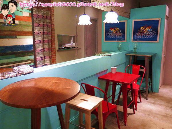 Aqua Kiss 水吻3(師大店)：◆[食-師大]Aqua Kiss 水吻3。另人驚艷的pizza千層塔。台電大樓捷運站美食