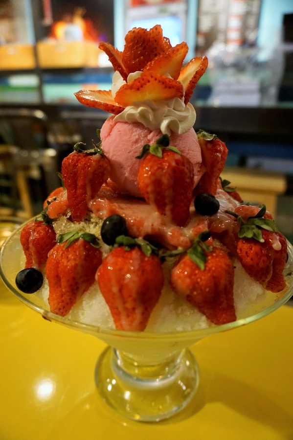 Aqua Kiss 水吻3(師大店)：【師大】Aqua Kiss 水吻3(師大店)。創意美味 披薩千層塔。國境之南的熱情。師大夜市美味冰品。師大美食