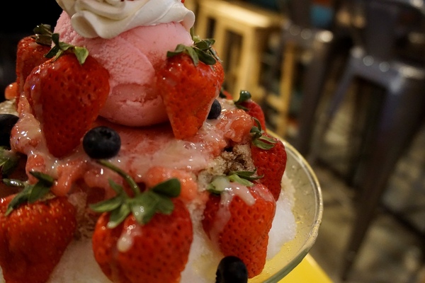 Aqua Kiss 水吻3(師大店)：【師大】Aqua Kiss 水吻3(師大店)。創意美味 披薩千層塔。國境之南的熱情。師大夜市美味冰品。師大美食