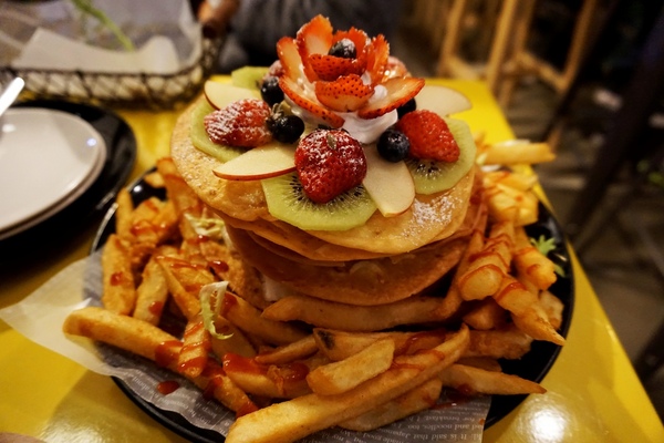 Aqua Kiss 水吻3(師大店)：【師大】Aqua Kiss 水吻3(師大店)。創意美味 披薩千層塔。國境之南的熱情。師大夜市美味冰品。師大美食