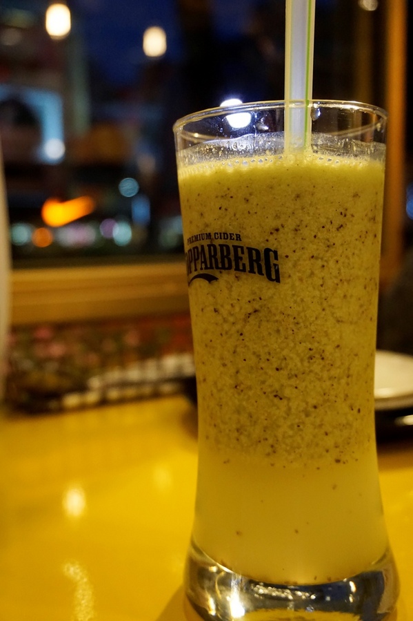 Aqua Kiss 水吻3(師大店)：【師大】Aqua Kiss 水吻3(師大店)。創意美味 披薩千層塔。國境之南的熱情。師大夜市美味冰品。師大美食