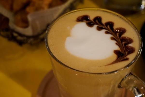 Aqua Kiss 水吻3(師大店)：【師大】Aqua Kiss 水吻3(師大店)。創意美味 披薩千層塔。國境之南的熱情。師大夜市美味冰品。師大美食