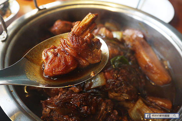 一道氏燉雞(台灣總店):◆台北東區。捷運忠孝敦化【一道氏燉雞台灣總店】韓國直營燉雞專賣店。韓式料理