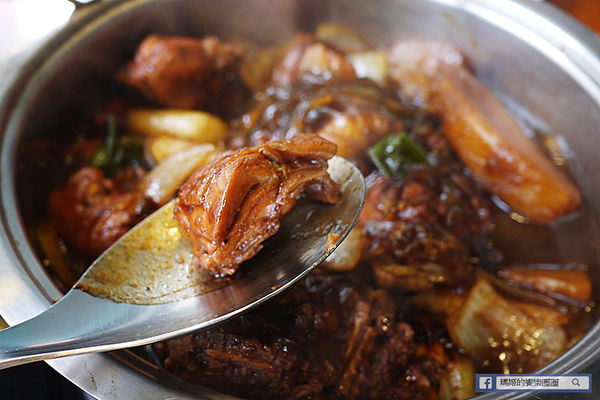 一道氏燉雞(台灣總店):◆台北東區。捷運忠孝敦化【一道氏燉雞台灣總店】韓國直營燉雞專賣店。韓式料理